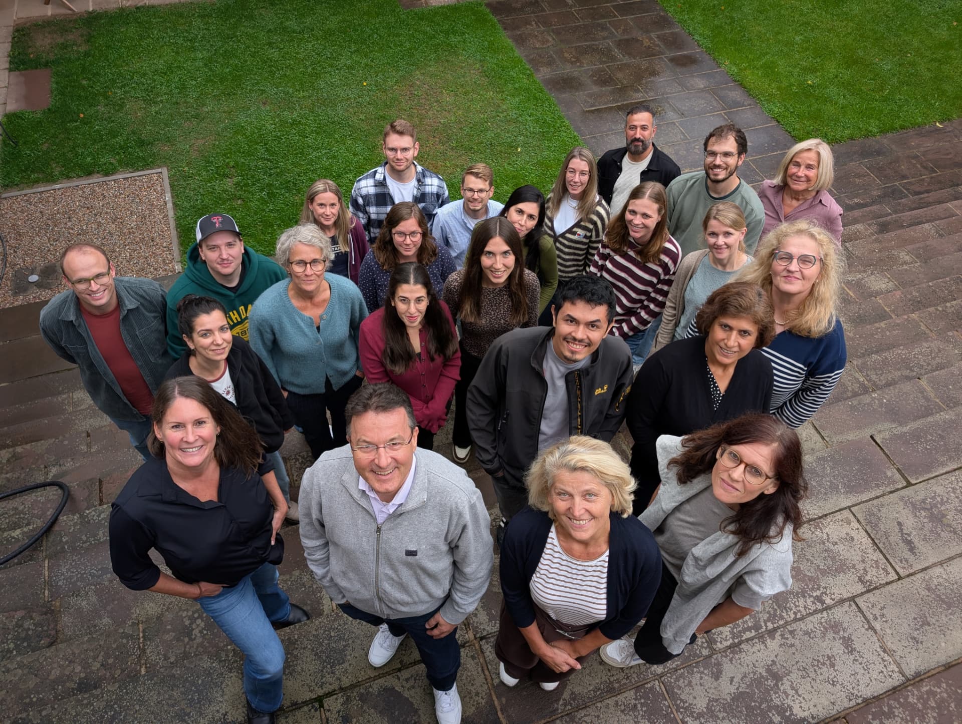 Gruppenfoto der Teilnehmenden von BONNEUM Next – Gruppe 1